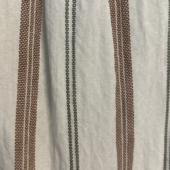 Size medium - Picture 3 of 3